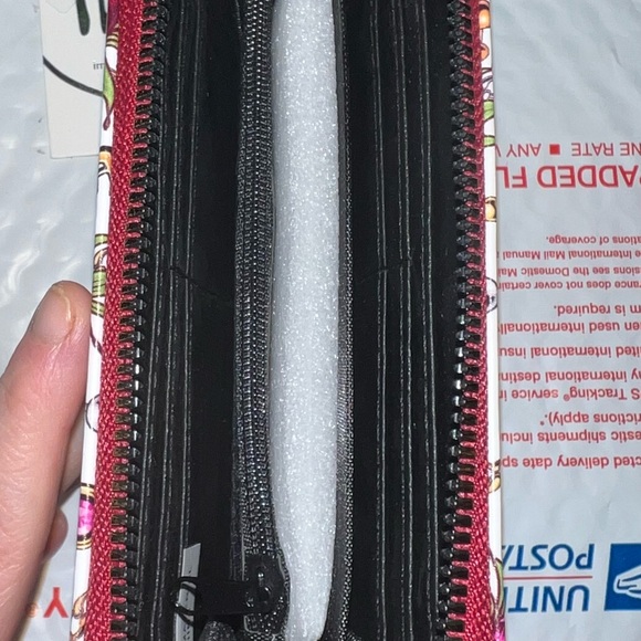 NWT Imoshion Zip around Rose Wallet - Picture 4 of 4